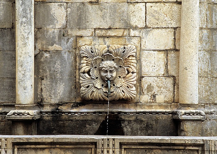 Altstadt (Grad): Wasserspeier des Großen Onofriobrunnen (Velika Onofrijeva česma) Dubrovnik