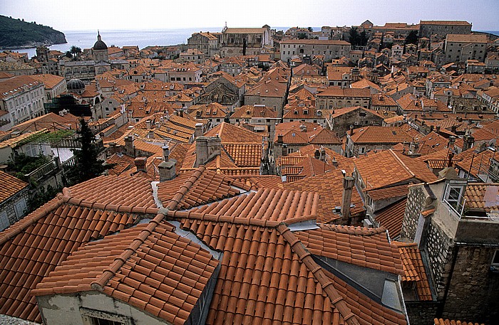 Dubrovnik Altstadt: Blick von der Stadtmauer Lokrum
