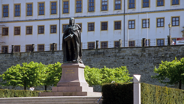 Gotha Denkmal Herzog Ernst der Fromme Schloss Friedenstein