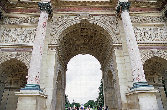 Paris Arc de Triomphe du Carrousel Jardin des Tuileries