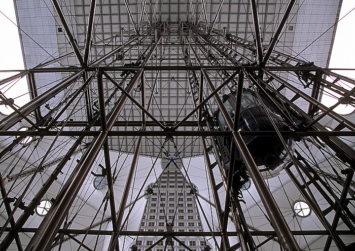 La Défense: Grande Arche Paris