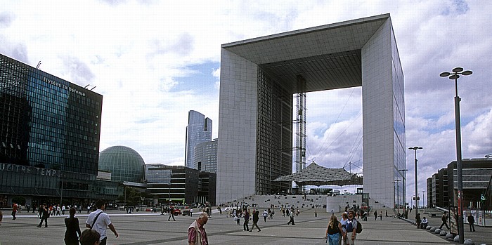 Paris La Défense: Grande Arche Centre Commercial Les Quatre Temps