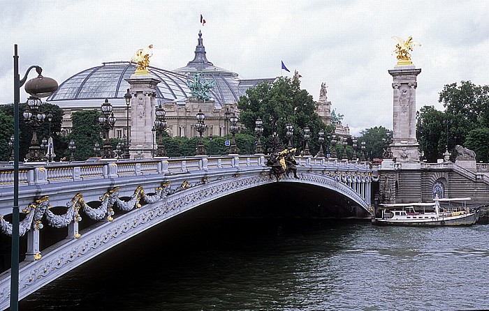 Pont Alexandre lll über die Seine, Grand Palais Paris