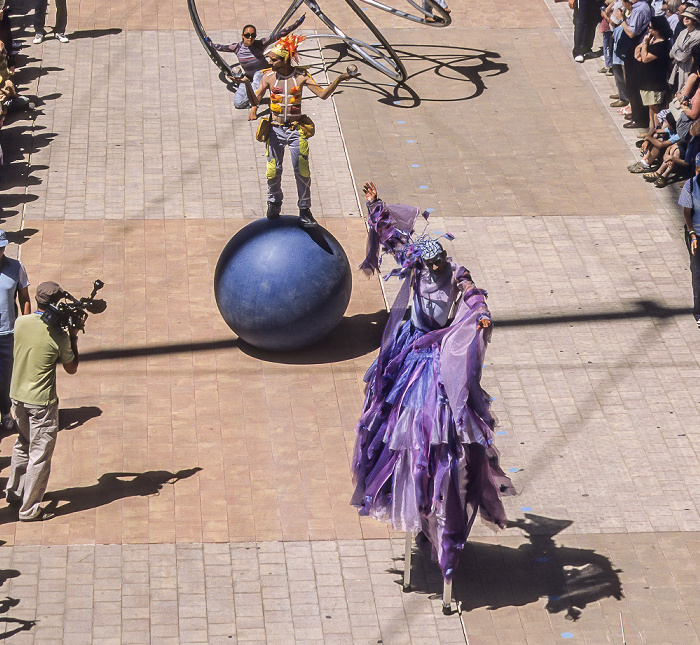 EXPO Zaragoza 2008: Das Erwachen der Schlange des Cirque du Soleil Saragossa