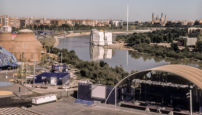 EXPO Zaragoza 2008: Blick aus der Seilbahn: Ebro Saragossa