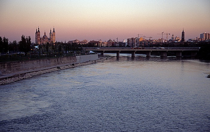 Saragossa Ebro, Puente de la Almozara Basílica del Pilar