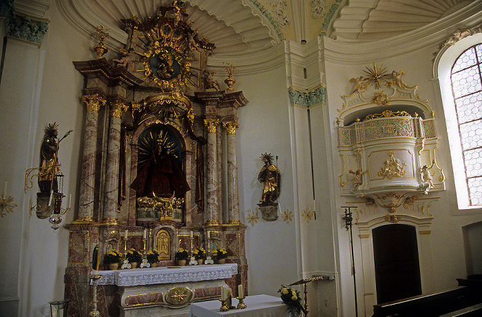 Iffeldorf Heuwinklkapelle (Wallfahrtskirche zu Unserer Lieben Frau)