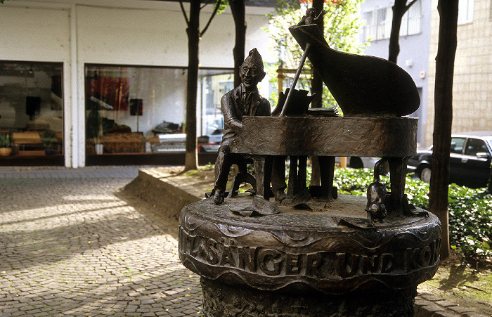 Köln Jupp-Schmitz-Plätzchen (Marspfortengasse): Jupp-Schmitz-Denkmal