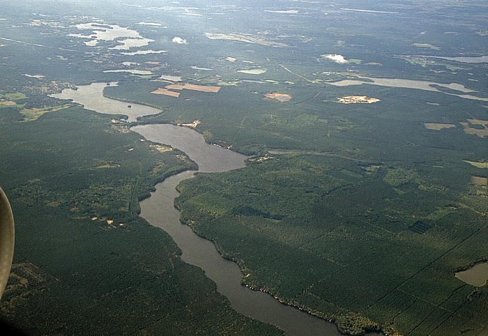 Brandenburg - Landkreis Dahme-Spreewald: Naturpark Dahme-Heideseen Hölzerner See Klein Klöriser See Motzener See Pätzer Vordersee Schweriner See Teupitzer See Luftbild aerial photo