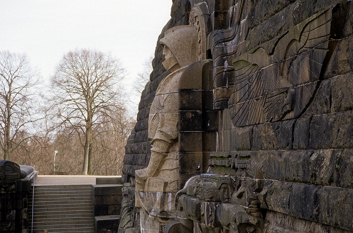 Völkerschlachtdenkmal: Erzengel Michael Leipzig