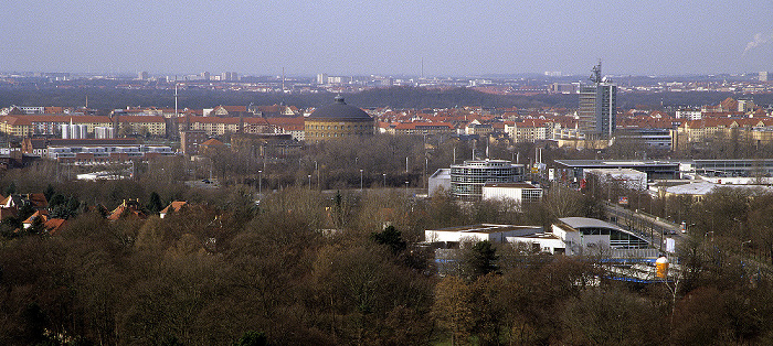 Völkerschlachtdenkmal: Blick von der Denkmalskrone Leipzig