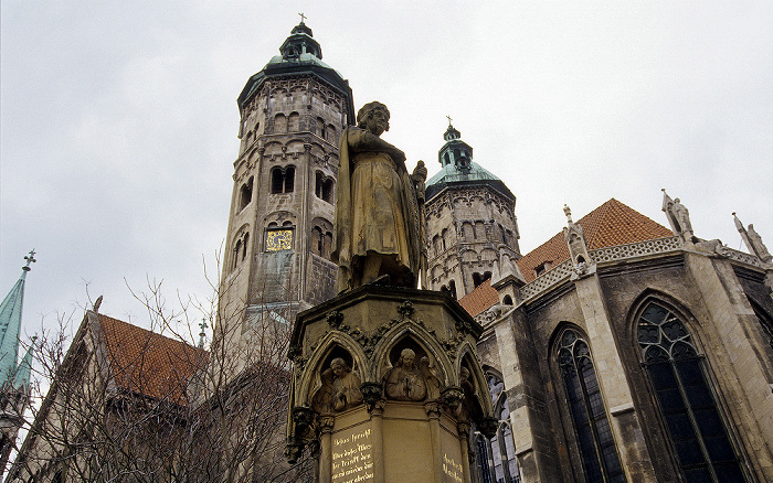 Naumburger Dom St. Peter und Paul Domplatz Ekkehard-Brunnen