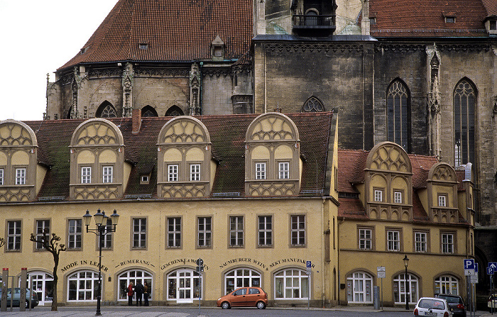 Marktplatz: Schlösschen, dahinter die Stadtkirche St. Wenzel Naumburg