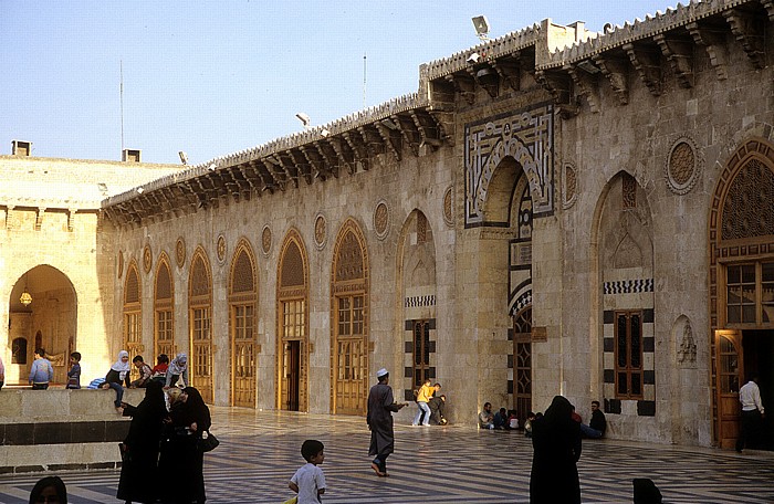 Altstadt: Innenhof der Omayyaden-Moschee (Al-Dschami' al-Kabir) Aleppo