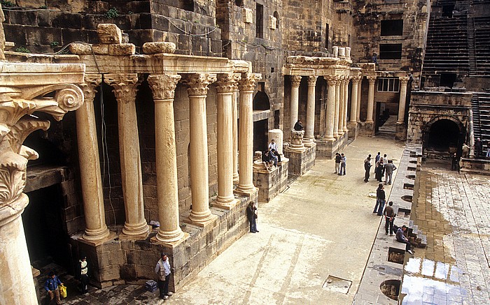 Römisches Theater (Zitadelle): Bühnenbau, Orchestra, Zuschauerraum (Cavea) Bosra