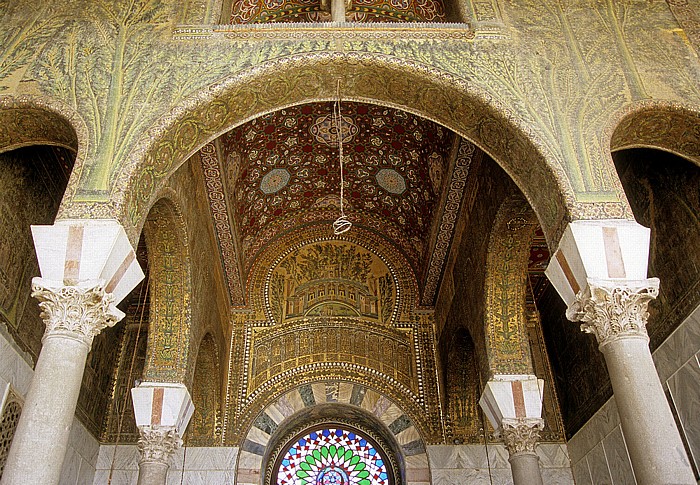 Altstadt: Omayyaden-Moschee: Westtor (Bab al-Barid) Damaskus