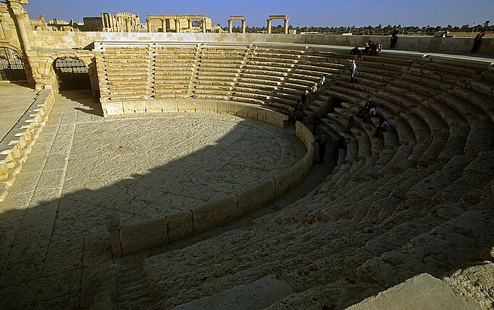 Palmyra Ruinengelände: Theater: Halbkreisförmige Zuschauertribüne (cavea)