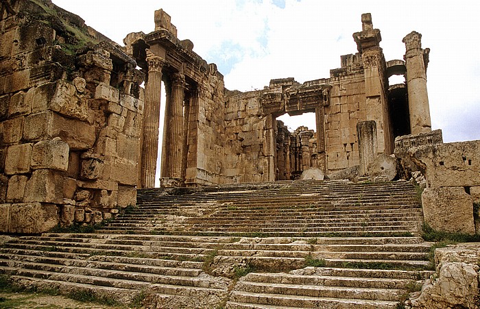 Baalbek Römischer Sakralbezirk: Tempel des Bacchus