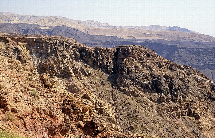 Blick vom Dead Sea Panoramic Complex: Küstengebirge Totes Meer