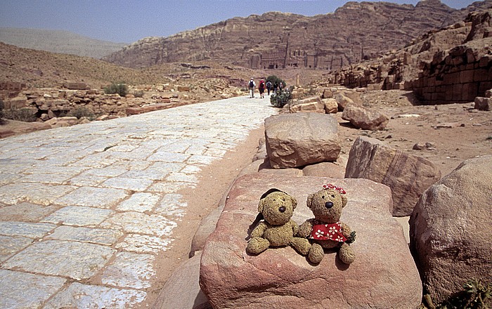 Petra Innenstadt: Säulenstraße (Cordo maximus): Teddy und Teddine Königsgräber