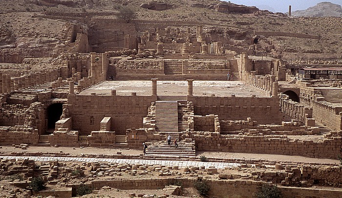 Innenstadt: Großer Tempel Petra