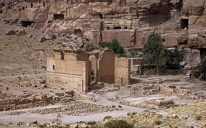 Innenstadt: Qasr el-Bint Firaun Petra