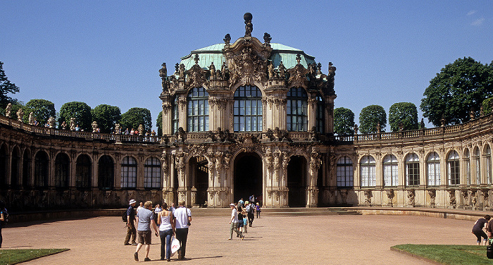 Innere Altstadt: Zwinger: Zwingerhof, Wallpavillon Dresden