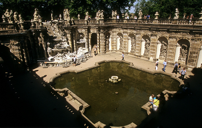 Innere Altstadt: Zwinger: Nymphenbad Dresden