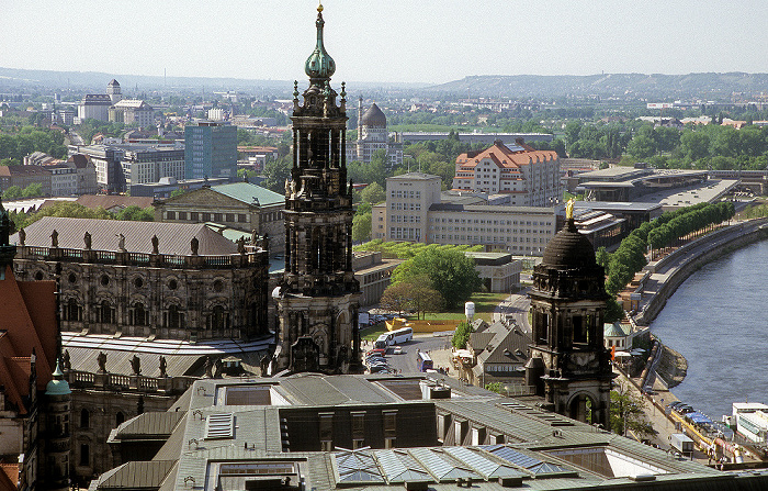 Bick von der Kuppel der Frauenkirche: Innere Altstadt mit Katholischer Hofkirche Dresden
