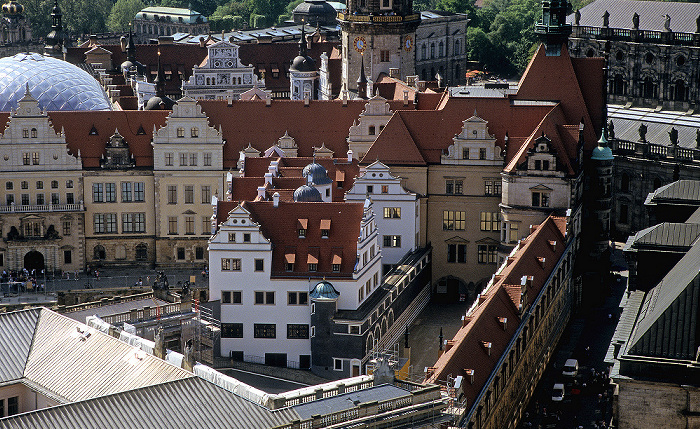 Bick von der Kuppel der Frauenkirche: Innere Altstadt mit Residenzschloss Dresden