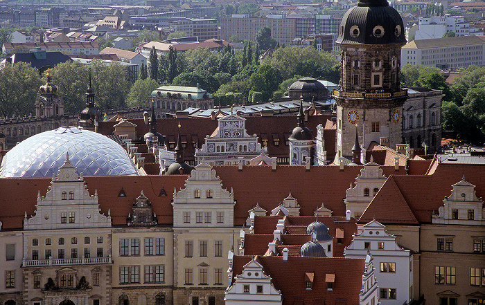 Dresden Bick von der Kuppel der Frauenkirche: Innere Altstadt mit Residenzschloss Hausmannsturm Zwinger