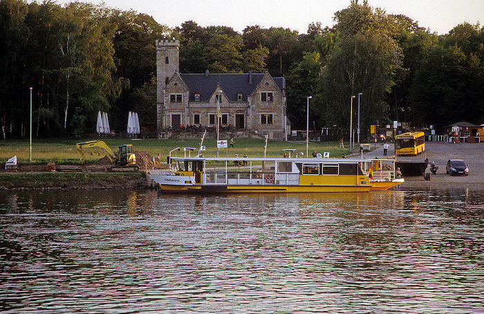 Elbe: Fähre Pillnitz-Kleinzschachwitz Dresden