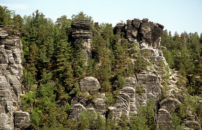 Sächsische Schweiz Blick von der Bastei: Elbsandsteingebirge