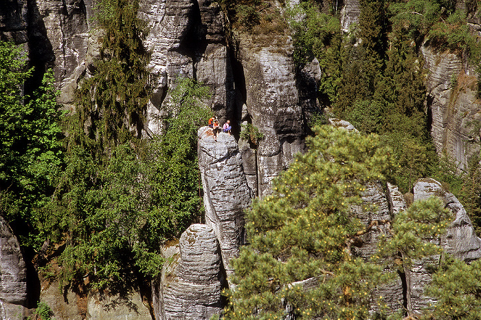 Sächsische Schweiz Blick von der Bastei: Elbsandsteingebirge