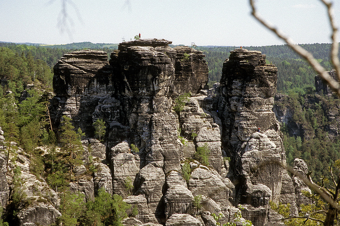 Sächsische Schweiz Blick von der Bastei: Elbsandsteingebirge