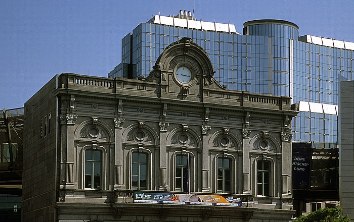 Europaviertel: Altes Gebäude des Bahnhofs Brüssel-Luxemburg  Bahnhof Brüssel-Luxemburg  Espace Léopold