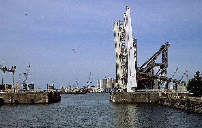Hafen: Albert Dock Antwerpen