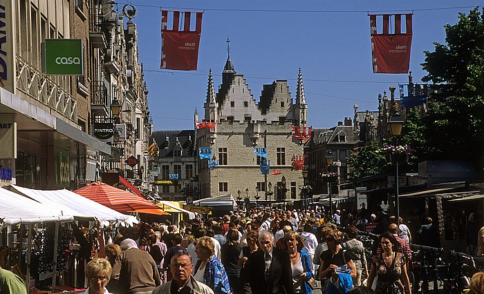 Mechelen Ijzerenleen Schepenhuis