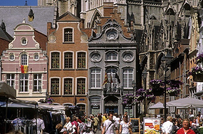 Mechelen Marktplatz (Grote Markt): Zunfthäuser