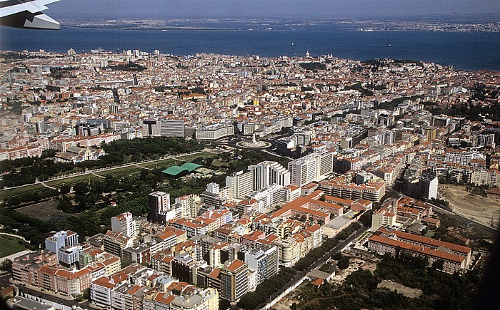 Lissabon Stadtzentrum Baixa Parque Eduardo VII Praça Marquês de Pombal Luftbild aerial photo