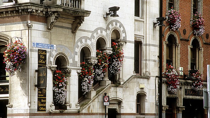 Dame Street / Upper Fownes Street: Dublin Citi Hotel of Temple Bar