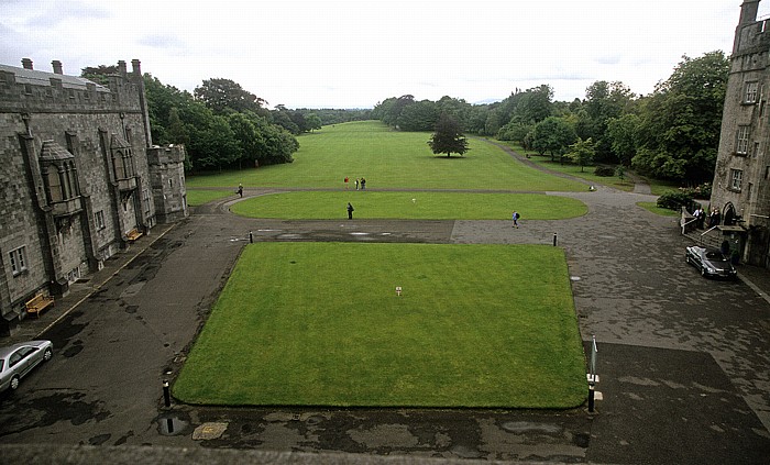 Blick aus Kilkenny Castle: Killkenny Castle Grounds