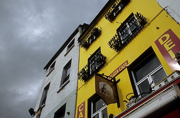 Kilkenny High Street: Nostalgia Cafe