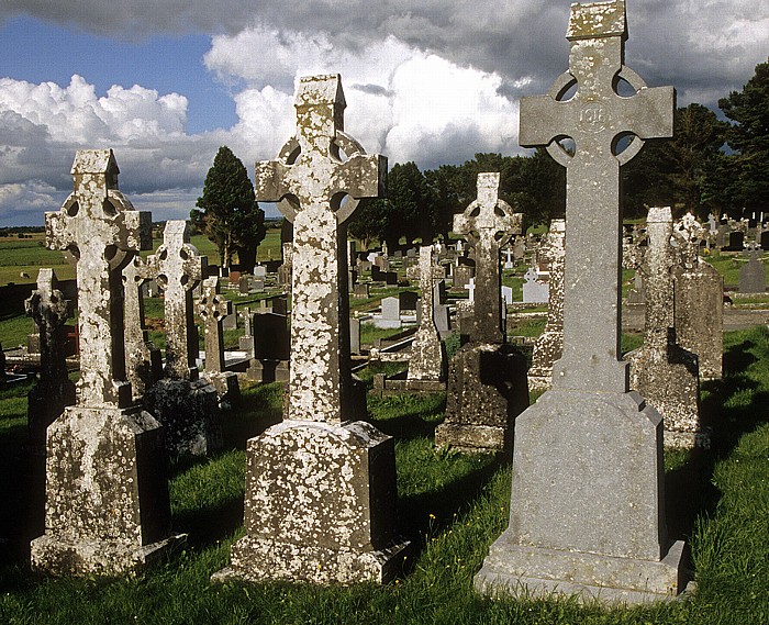 Klosterruine: Gräber Clonmacnoise