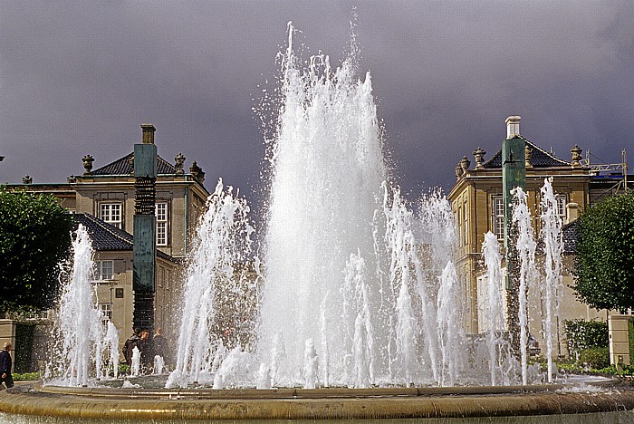 Kopenhagen Amaliehaven: Springbrunnen Amalienborg