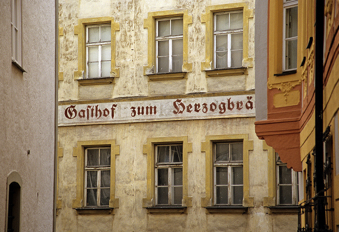 Eichstätt Altstadt: Pfahlstraße: Ehem. Gasthof zum Herzogbräu