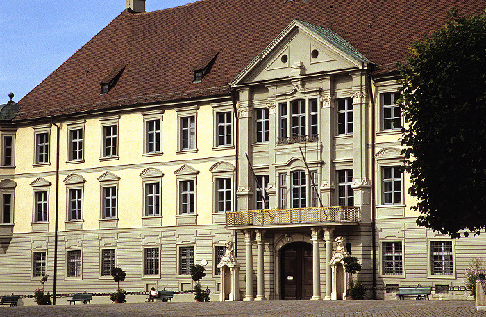 Eichstätt Altstadt: Residenzplatz: Ehem. fürstbischöfliche Residenz