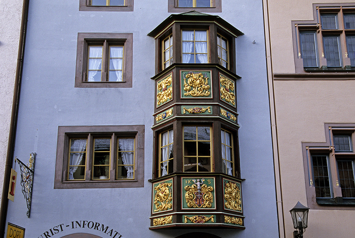 Rottweil Altstadt: Bürgerhaus (Tourist-Information) in der Fußgängerzone Hauptstraße