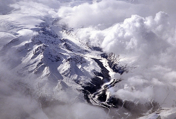 Alberta - Rocky Mountains: Jasper National Park Luftbild aerial photo