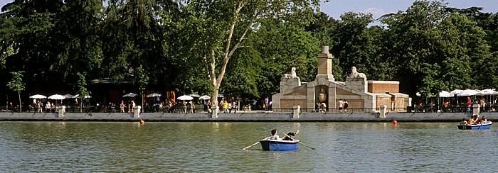 Parque del Buen Retiro (El Retiro): Fuente Egipcia und künstlicher See Madrid